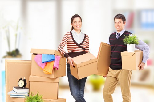Local Tottenham Green moving van ready for flat and office transport