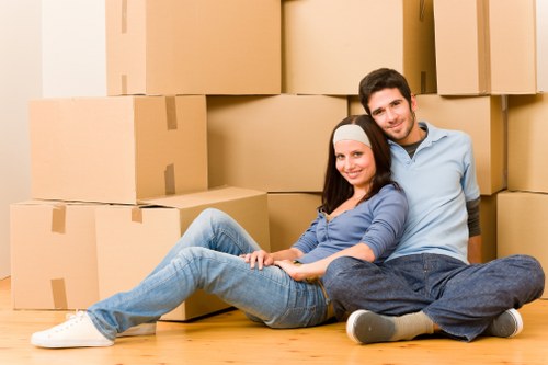 Van-based removals service for flats and houses near Tottenham Green