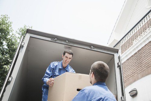 Local removals van service for residential and business moves in Tottenham Green